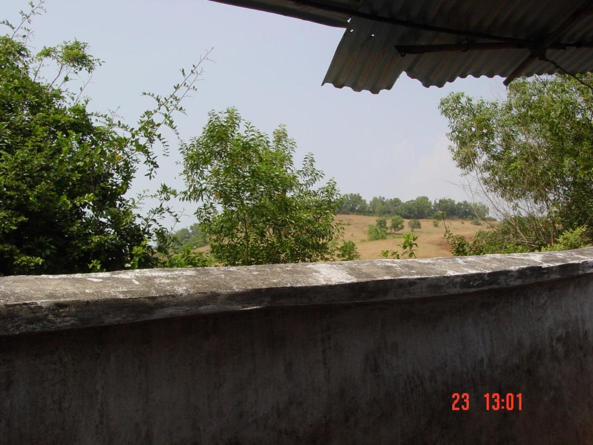 אנג'ונה Hill View Guest House מראה חיצוני תמונה