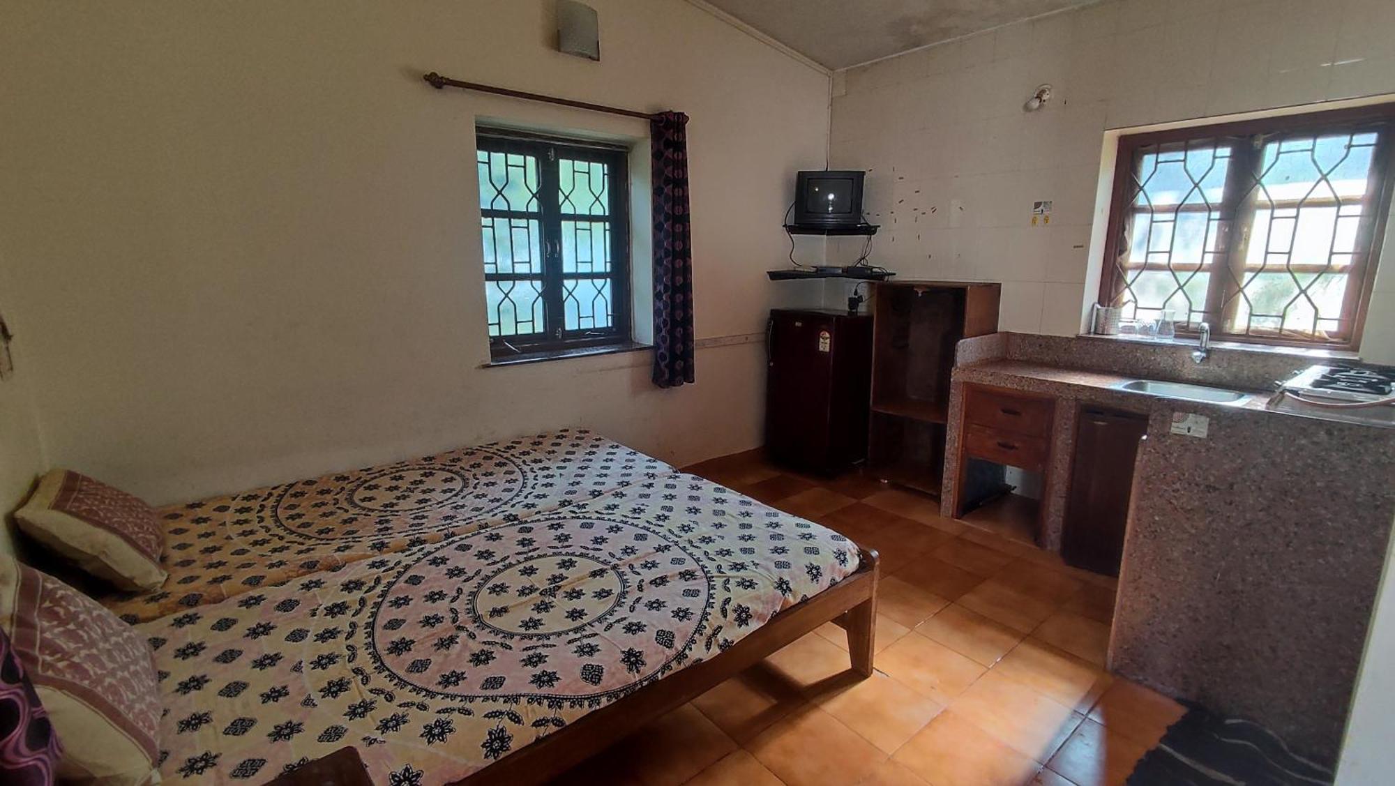 אנג'ונה Hill View Guest House מראה חיצוני תמונה