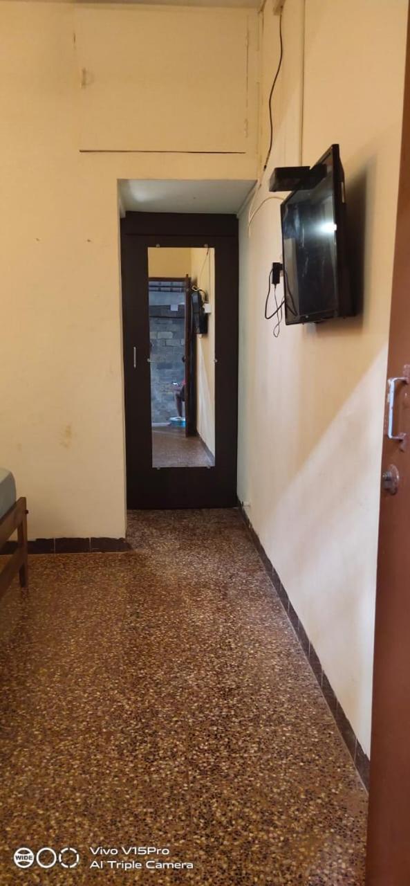 אנג'ונה Hill View Guest House מראה חיצוני תמונה