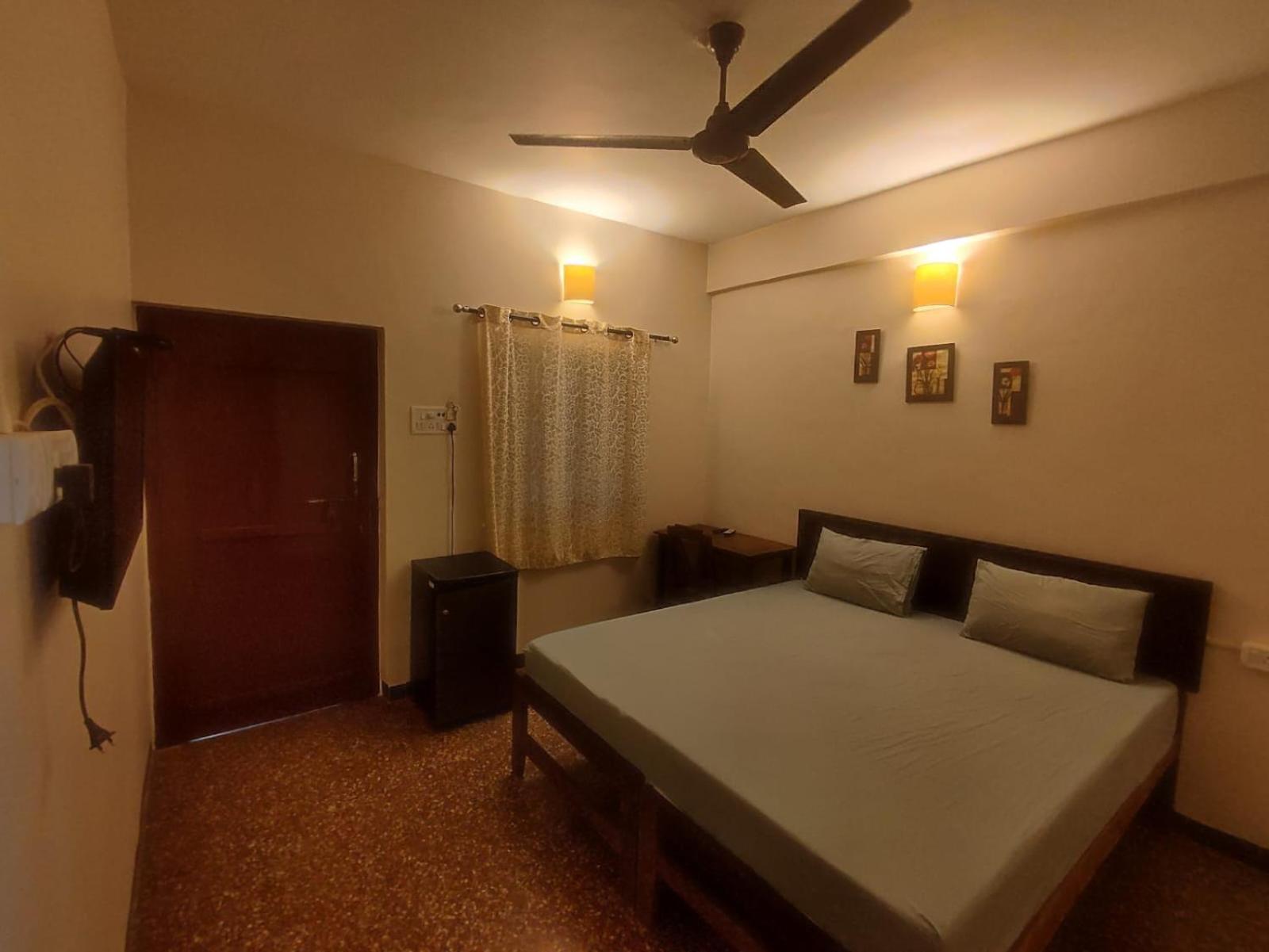 אנג'ונה Hill View Guest House מראה חיצוני תמונה