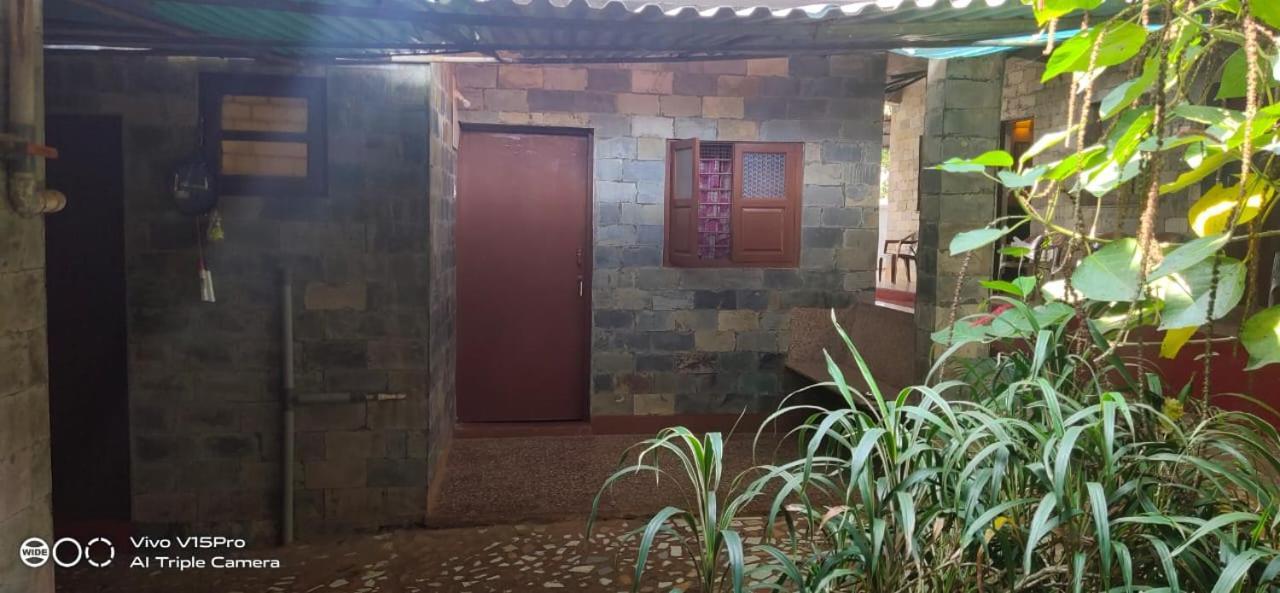 אנג'ונה Hill View Guest House מראה חיצוני תמונה